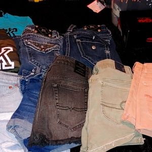 SOLD bulk lot of women's clothing. Dresses, shirts